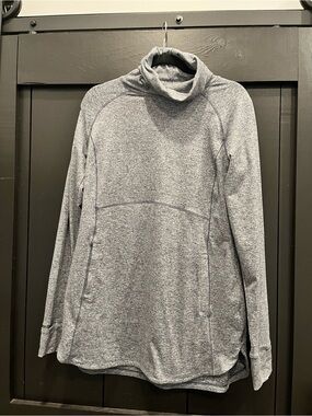 Duluth Trading Co Heather Gray Tunic